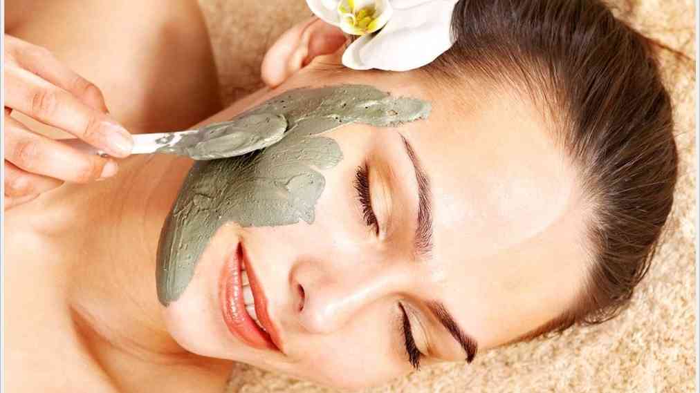 Măşti naturale pe care le poţi face acasă