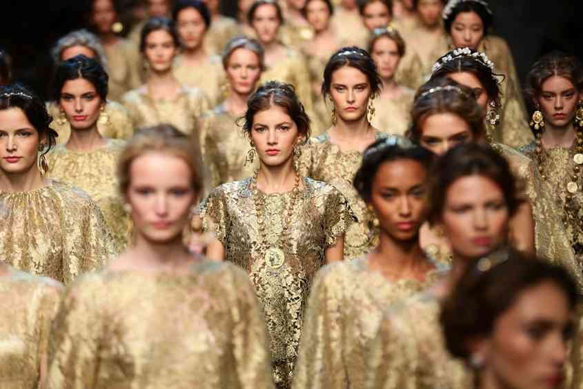 Cum să obţii machiajul primăverii 2014 de pe podiumul Dolce&Gabbana