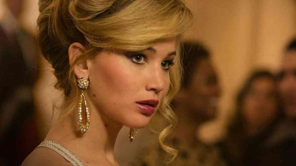 Cum să obţii machiajul afişat de Jennifer Lawrence în American Hustle
