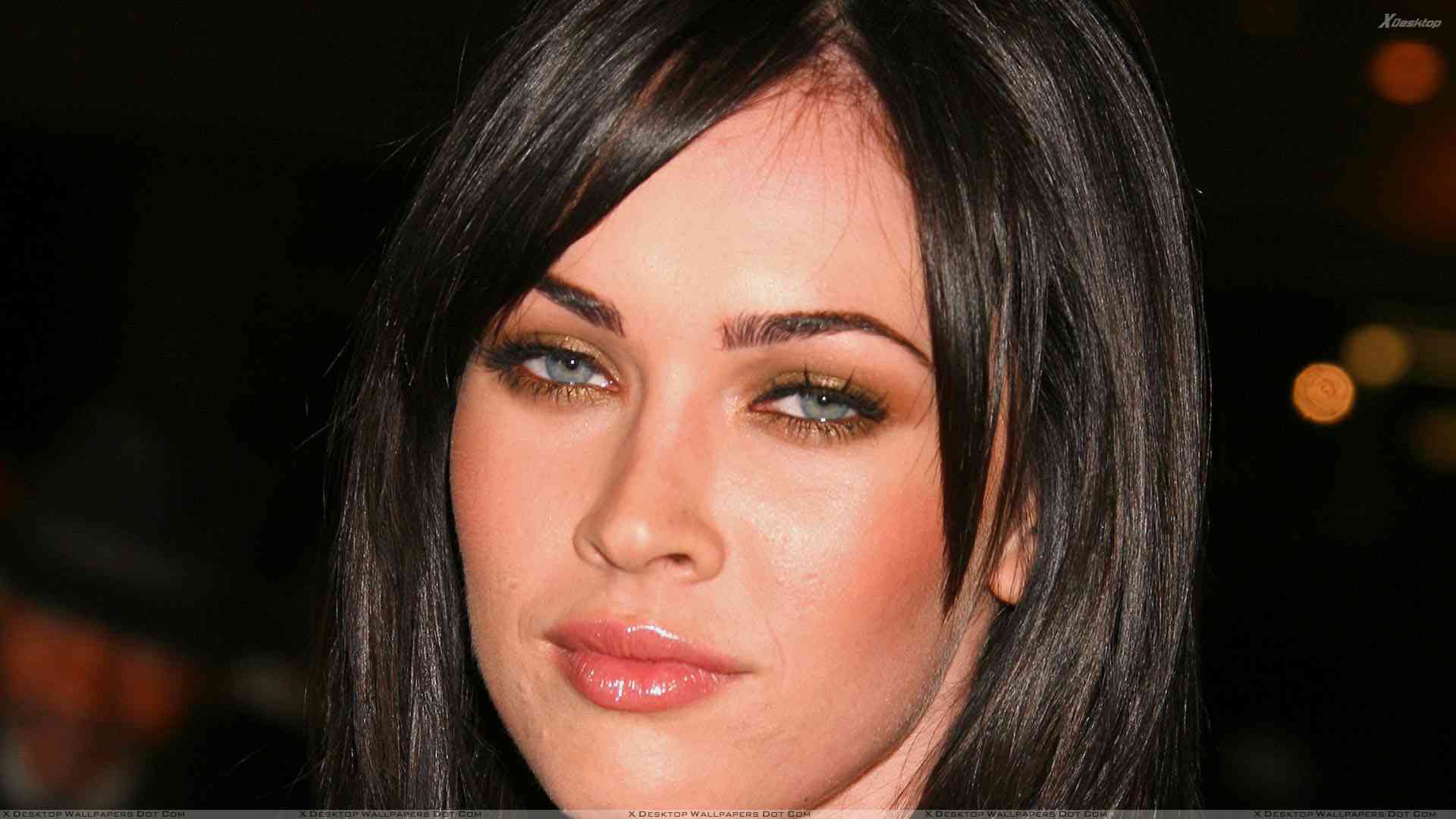 Procedura antirid folosită de Megan Fox: injectarea pomeţilor cu acid hialuronic
