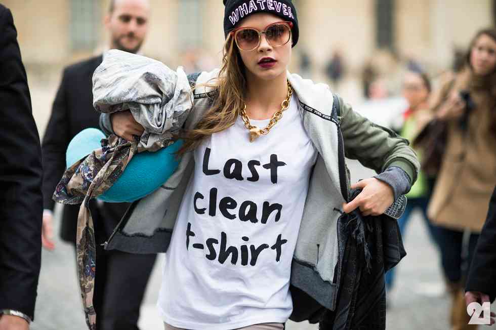 În 2014 se poartă ținutele masculine pentru femei