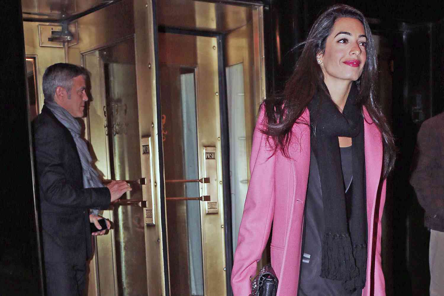 Cum arată inelul de logodnă de 500.000 de euro pe care l-a oferit Clooney iubitei