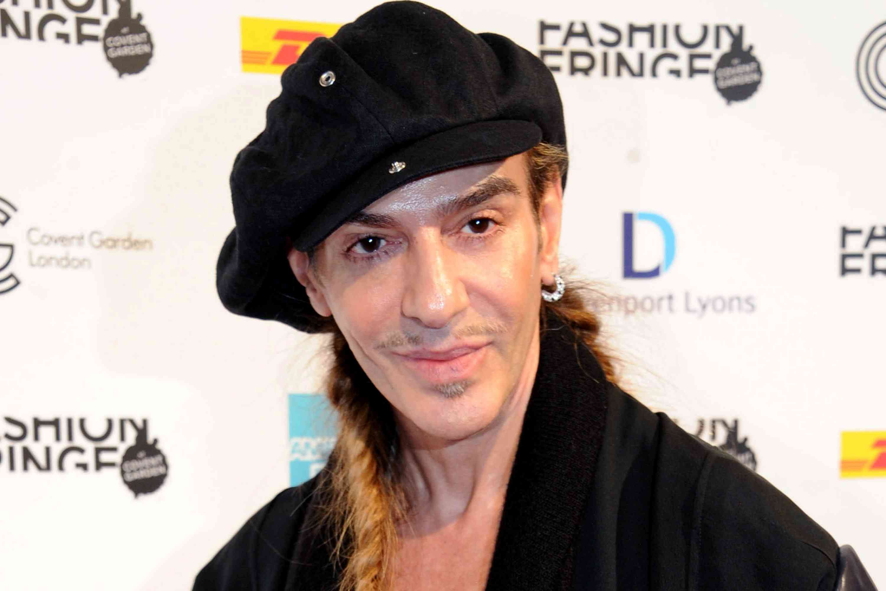 John Galliano a primit încă o şansă în industria fashion