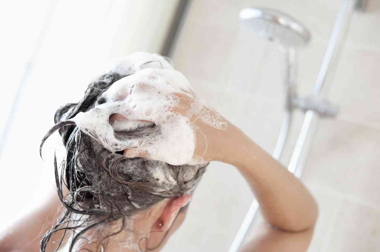 3 euro pe an pentru şampon