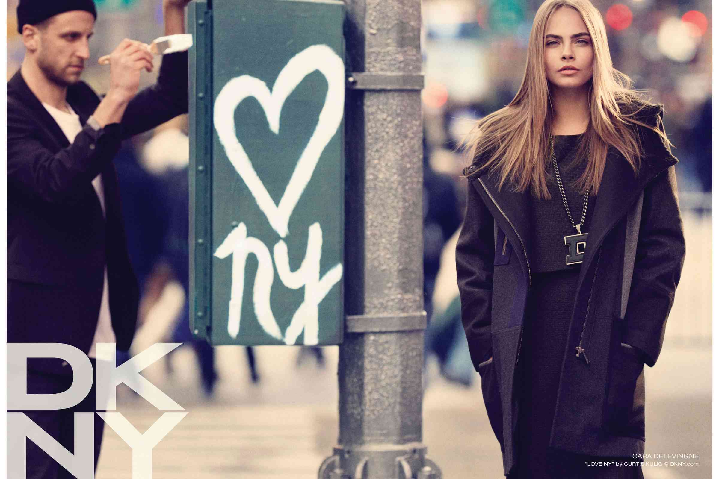 Cara Delevingne -designer pentru DKNY