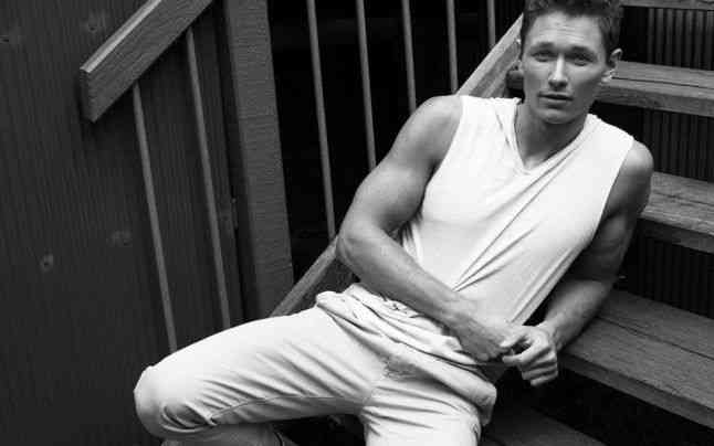 Cine este şi cum arată Mister World 2014