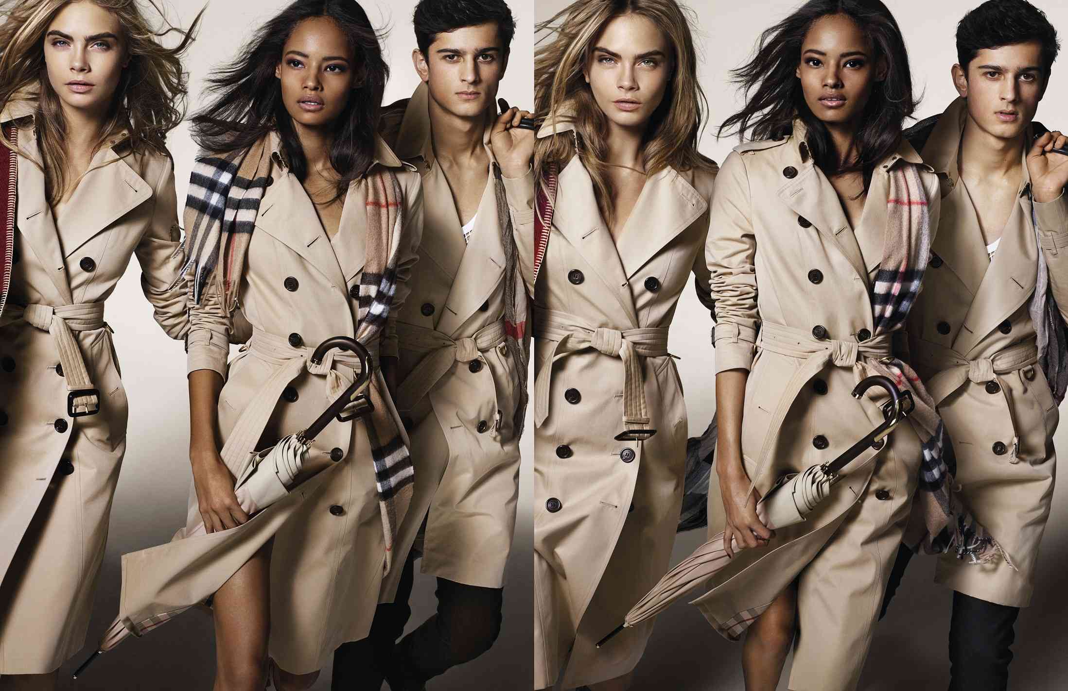 Trench-ul, pus din nou în centrul colecţiilor Burberry. Cum se poartă în 2014