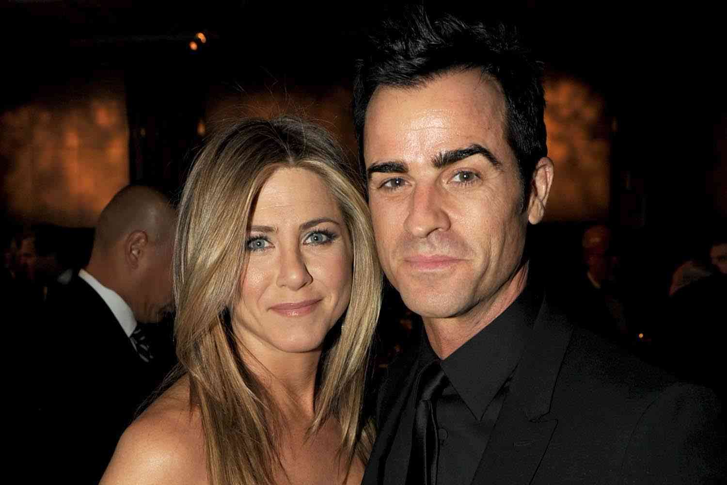 Justin Theroux i-a interzis lui Jennifer Aniston să facă operaţii estetice şi să folosească botox
