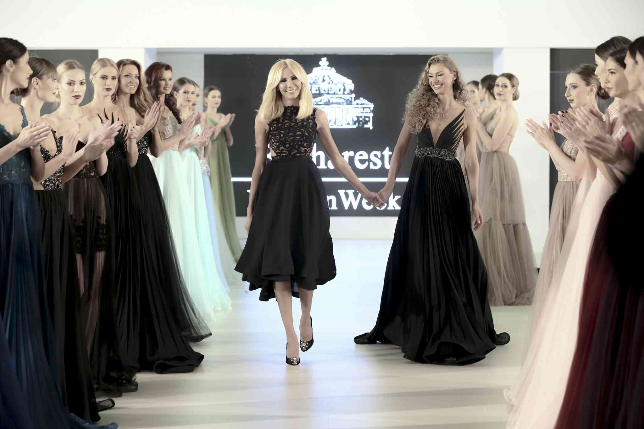 Ce piese au propus designerii români la Bucharest Fashion Week 2014 GALERIE FOTO