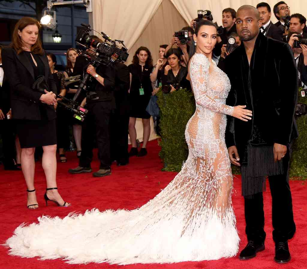 MET GALA KIM KARDASHIAN