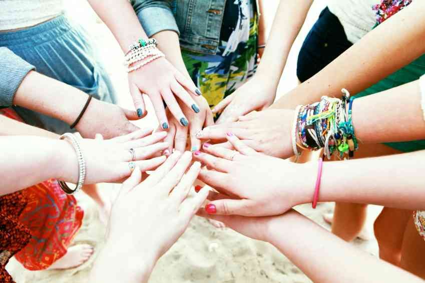 bratara prieteniei simbol