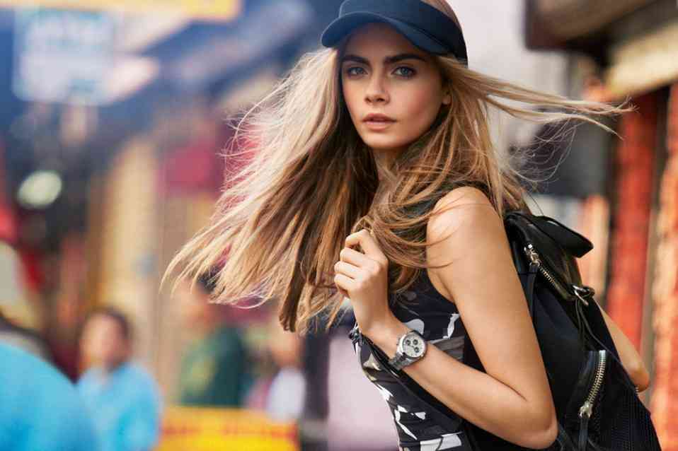 Cara Delevingne: “Modelling-ul m-a făcut să îmi simt sufletul gol”