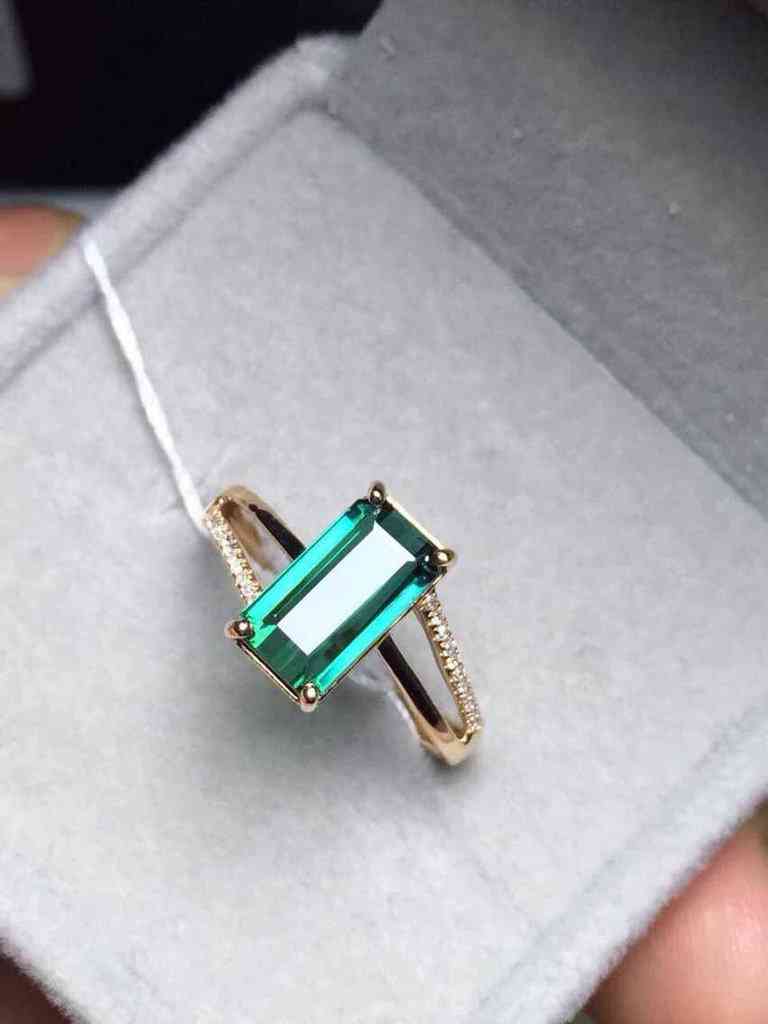 inel de logodna varsator