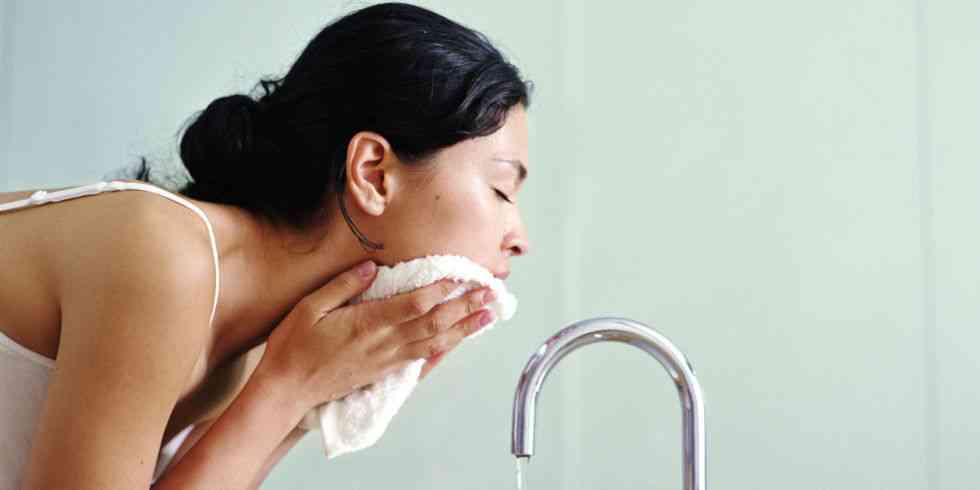 Ten fara riduri doar cu apa si sapun