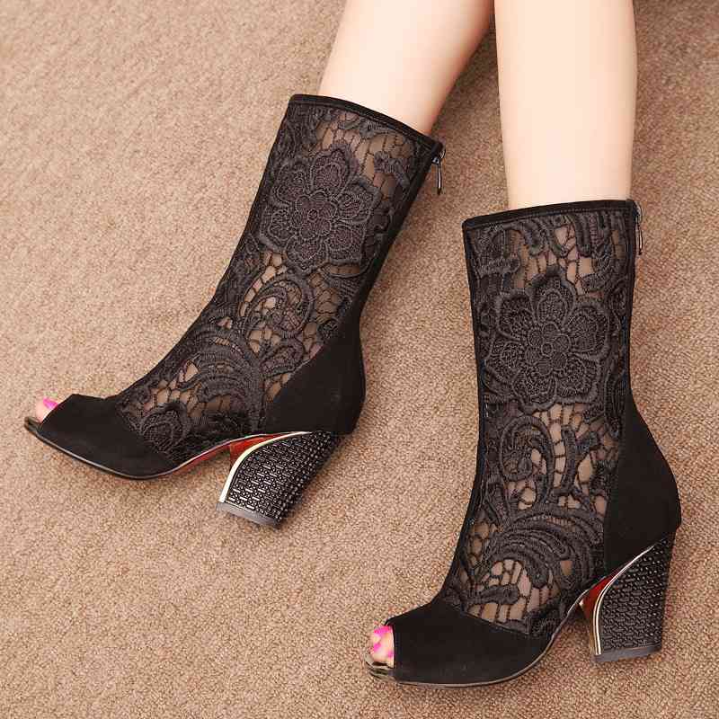 pantofi cu decupaje- 2015-