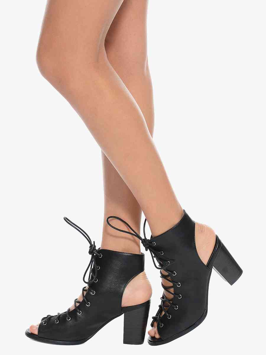 pantofi cu decupaje- 2015-87