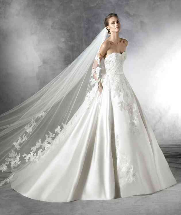 rochii de mireasa pronovias 2016-788