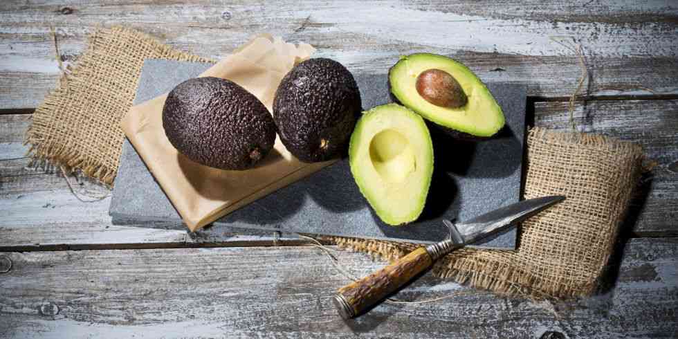 Uită de tratamentele faciale: Tot ce ai nevoie pentru o piele perfectă sunt aceste 8 produse