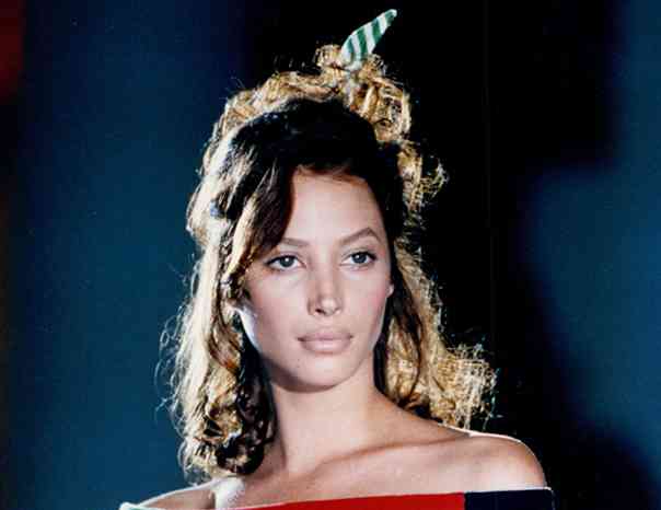 tinerete-christy-turlington