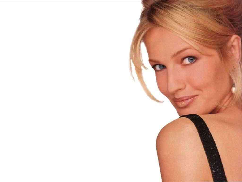 Karen Mulder