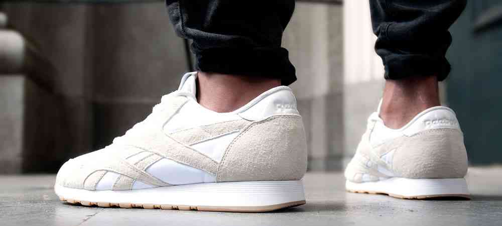 Ce încălțăminte sport se poartă în această toamnă