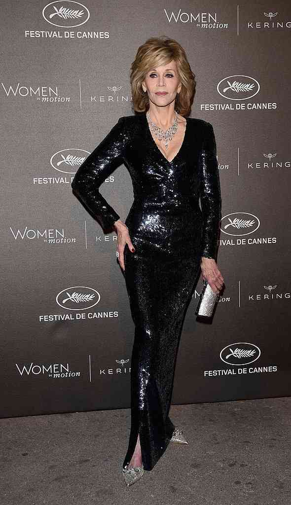 jane f rochie stralucitoare