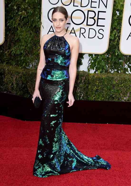 tinuta carly chaikin
