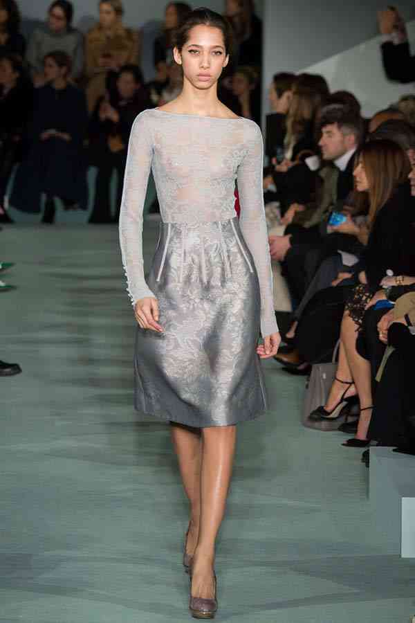 Oscar de la Renta tendinte