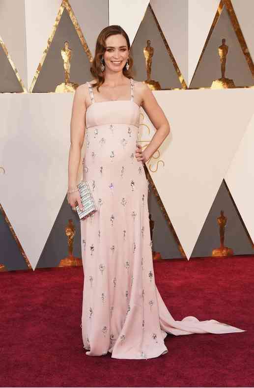 tinuta oscar emily blunt