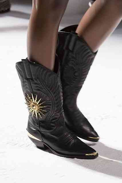 cizme la moda