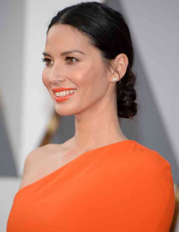 coafura oscar olivia munn