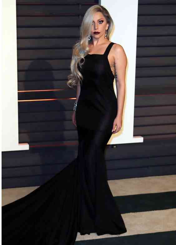 lady gaga tinuta neagra