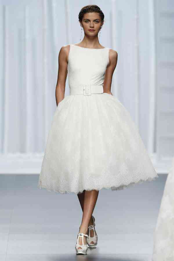 rochie mireasa scurta rosa clara