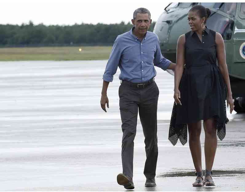 tinuta zi michelle obama