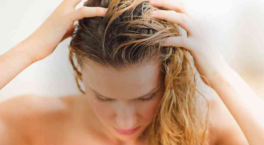 Exfoliere capilară pentru un păr perfect