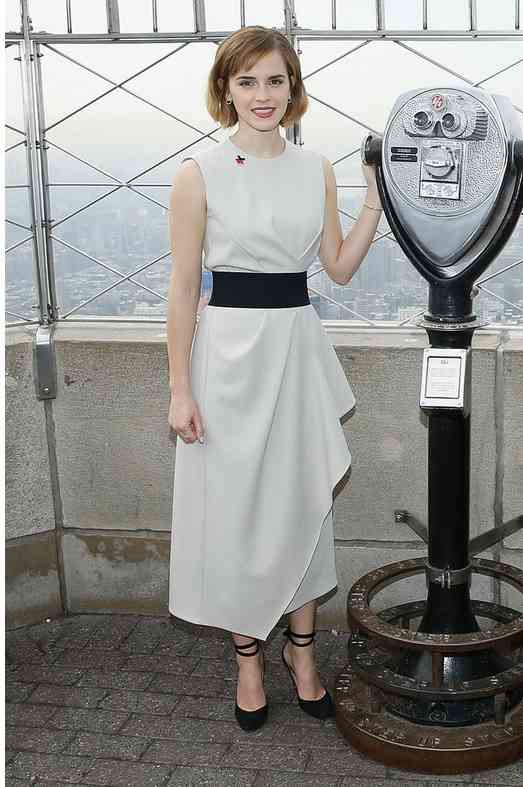 tinuta narciso rodriguez