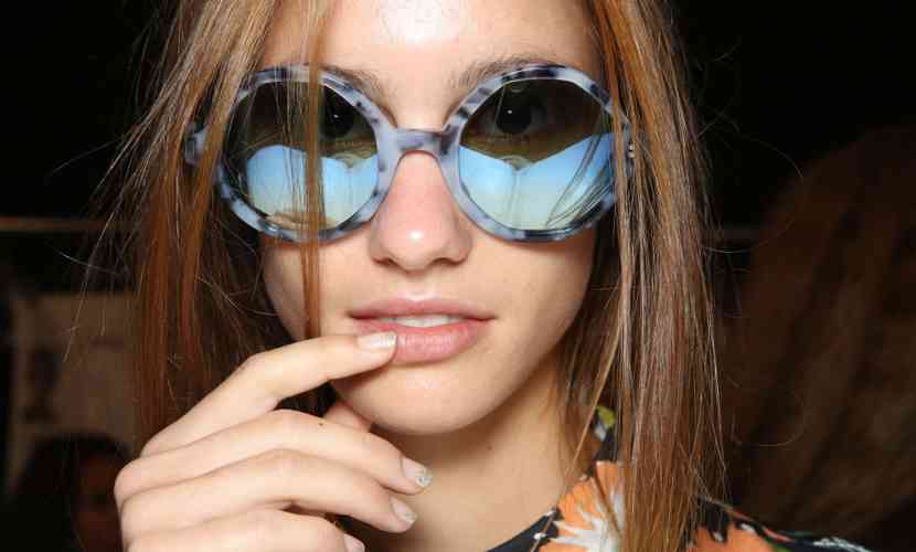 maini si degete mari