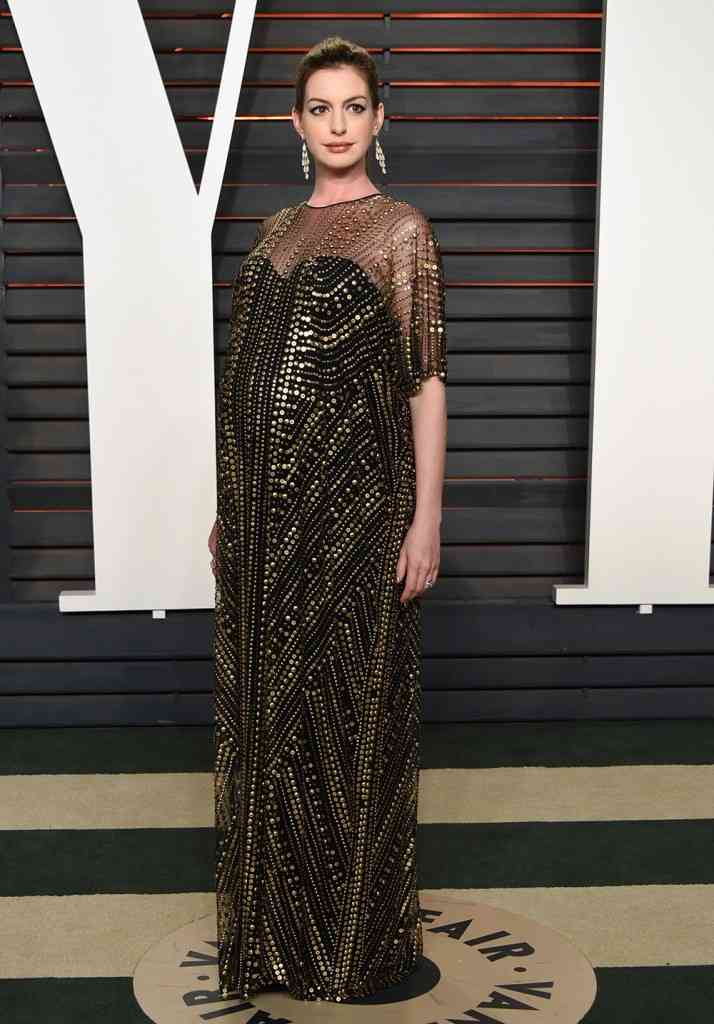 anne hathaway tinuta naeem khan