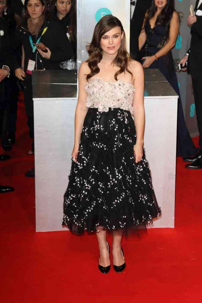 keira knightley tinuta giambattista valli