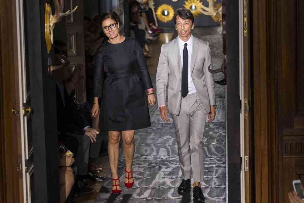 maria grazia chiuri pantofi rosii