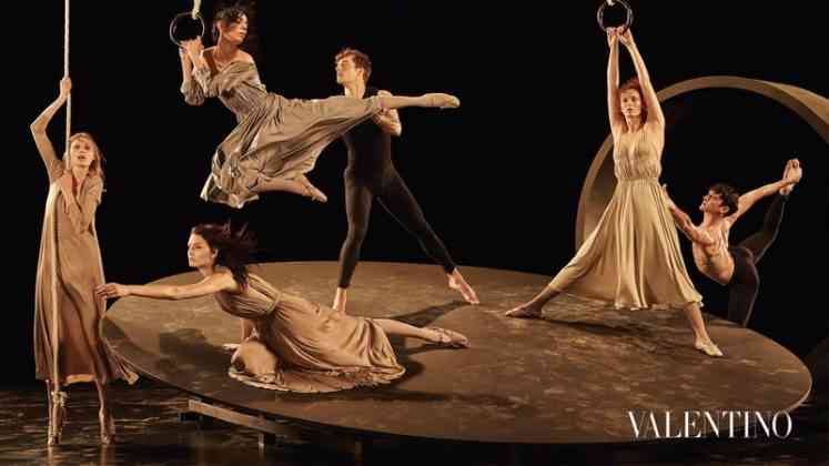 Campania publicitară Valentino pentru toamna 2016