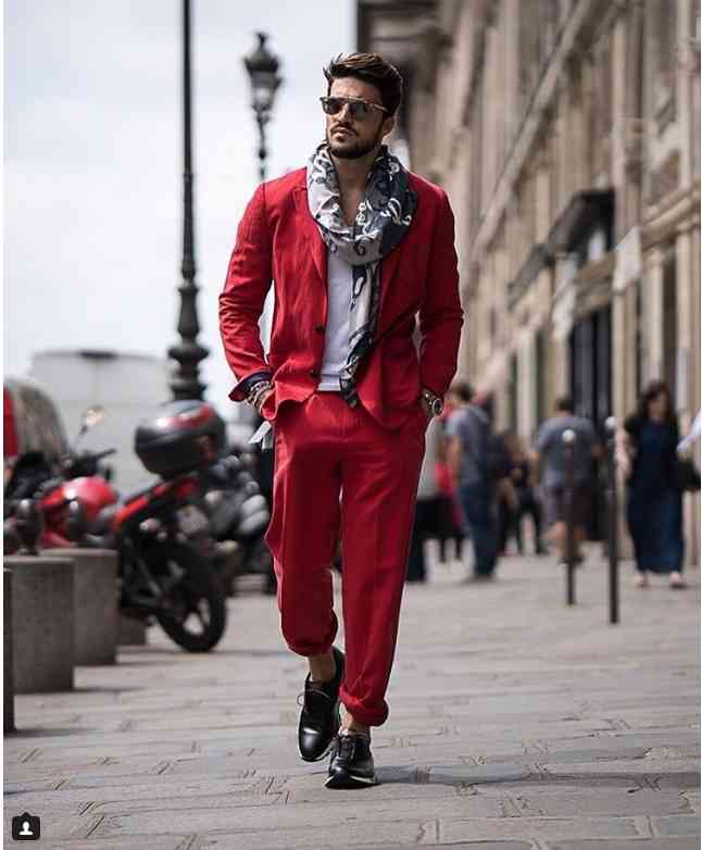 tinuta instagram mariano di vaio