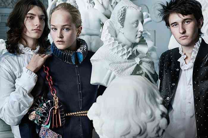 Burberry lansează o colecție atemporală pentru luna septembrie