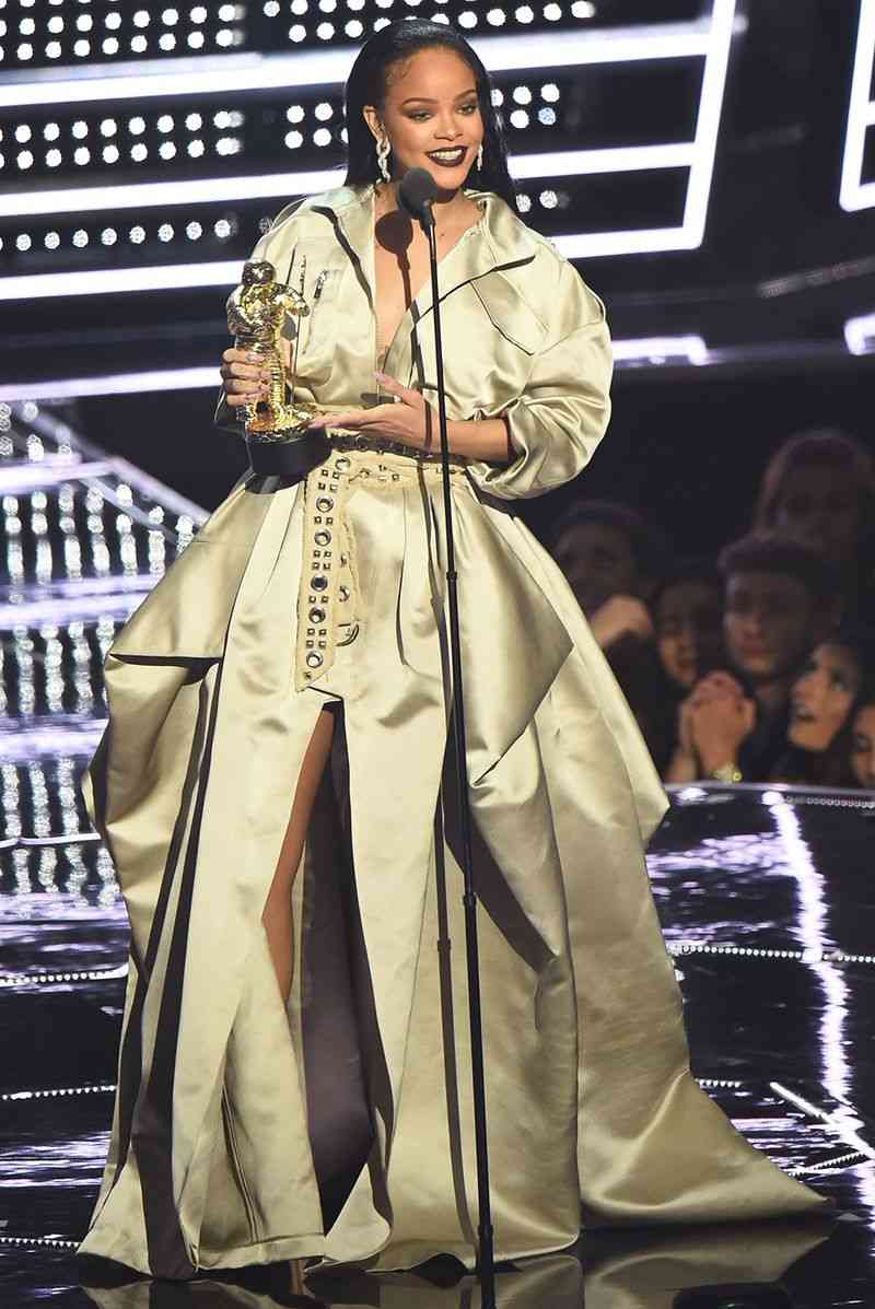 Rihanna in Hood By Hair