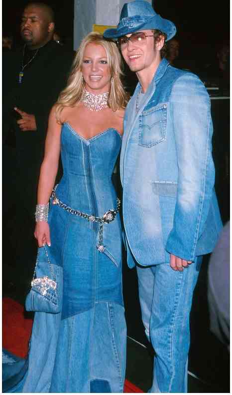 britney spears 2001 ama