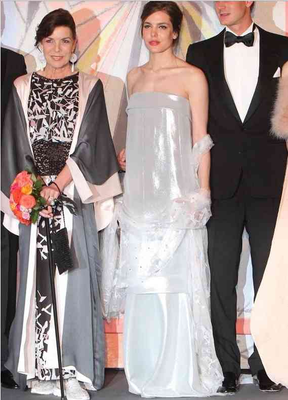 carlota casiraghi balul trandafirilor 2014