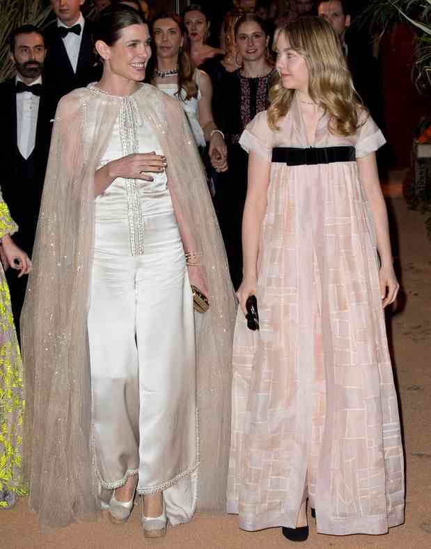 carlota casiraghi balul trandafirilor 2016