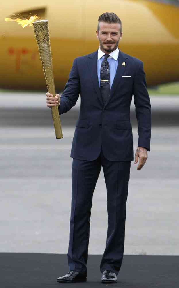 david beckham cu torta olimpica