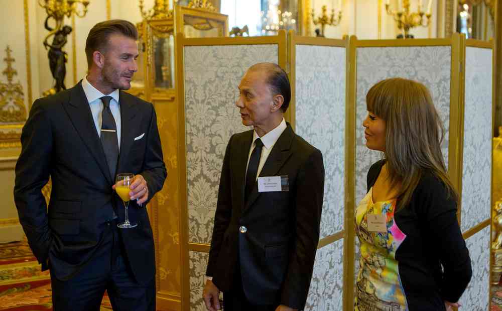 tinuta eleganta david beckham
