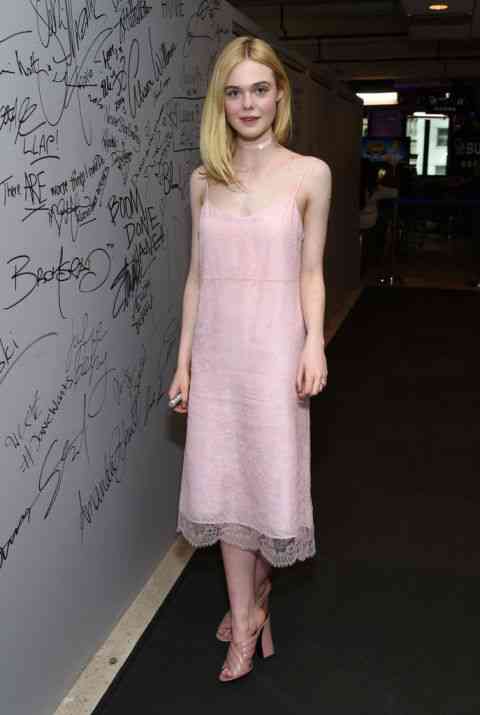 saboti elle-fanning